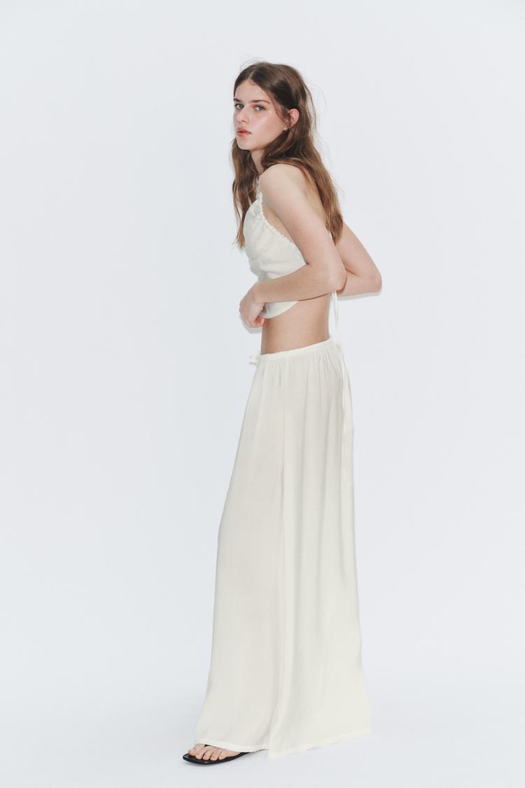 TROUSERS WITH DRAWSTRINGS