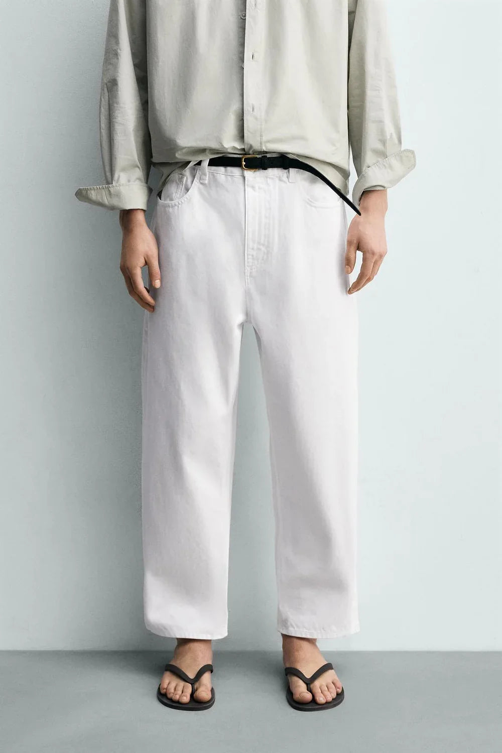 TAPERED WIDE-LEG JEANS